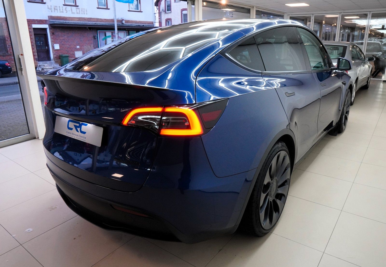 Tesla Model Y Performance Dual AWD *MwSt*Deep Blue*
