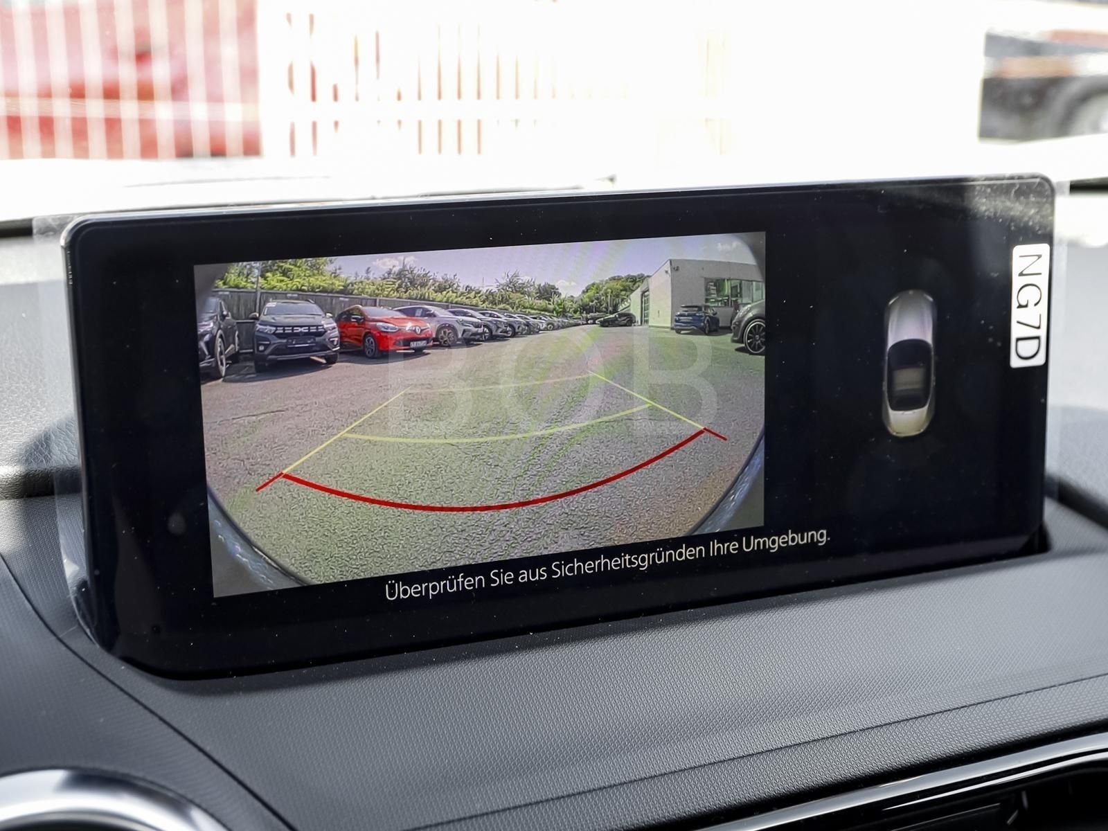 Mazda MX-5 Exclusive-line 8-fach bereift