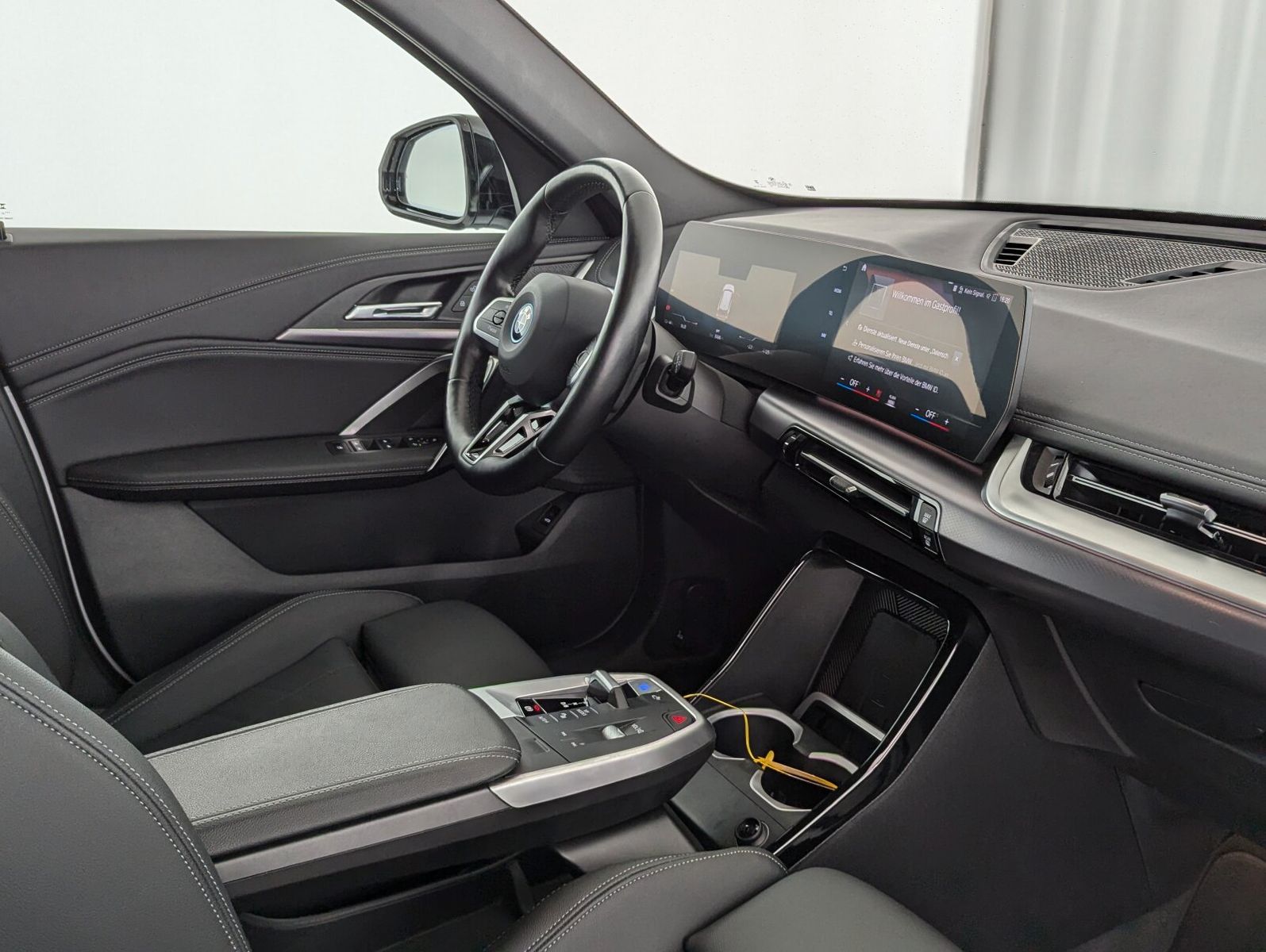 BMW iX1 xDrive30 xDrive M Sport - Samsaru's Car Outlet