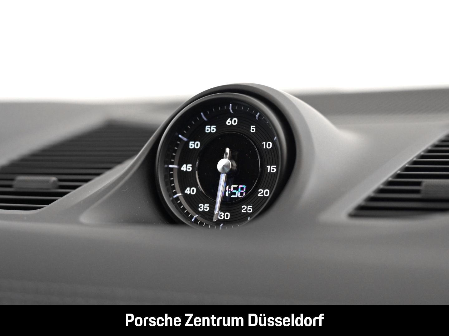 Porsche Cayenne GTS BOSE InnoDrive Surround-View Head-Up