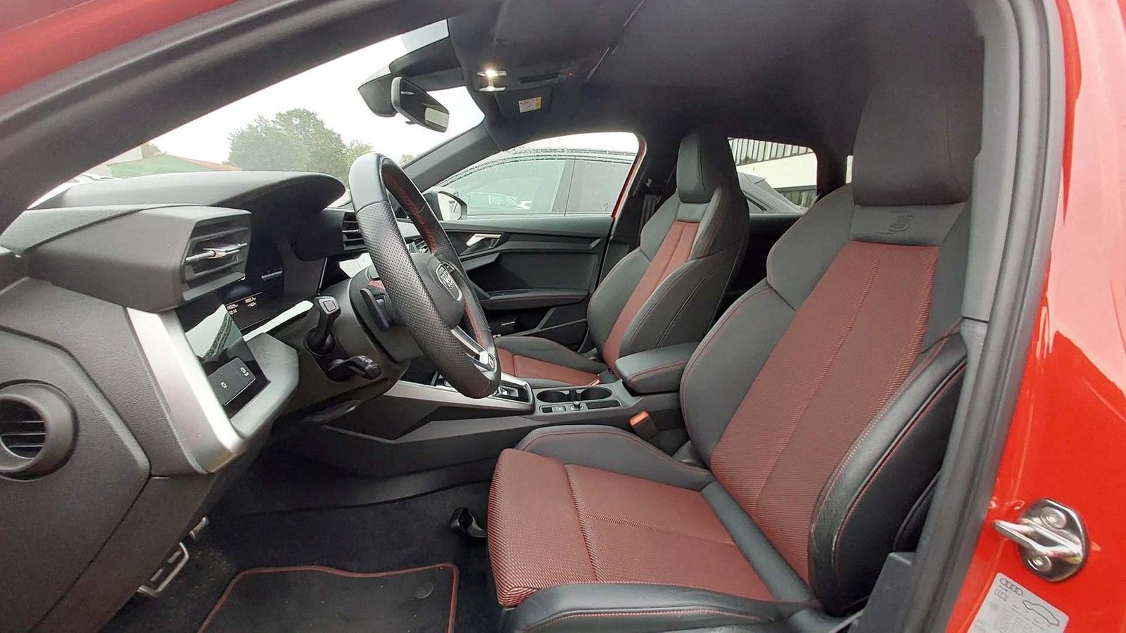 Audi A3 Sportback 30 TDI S line NAVI/LED/LEDER/PANO/S