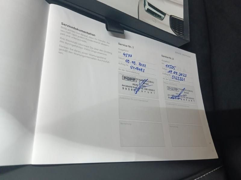 Volvo XC40 B4 R Design - Samsaru's Car Outlet