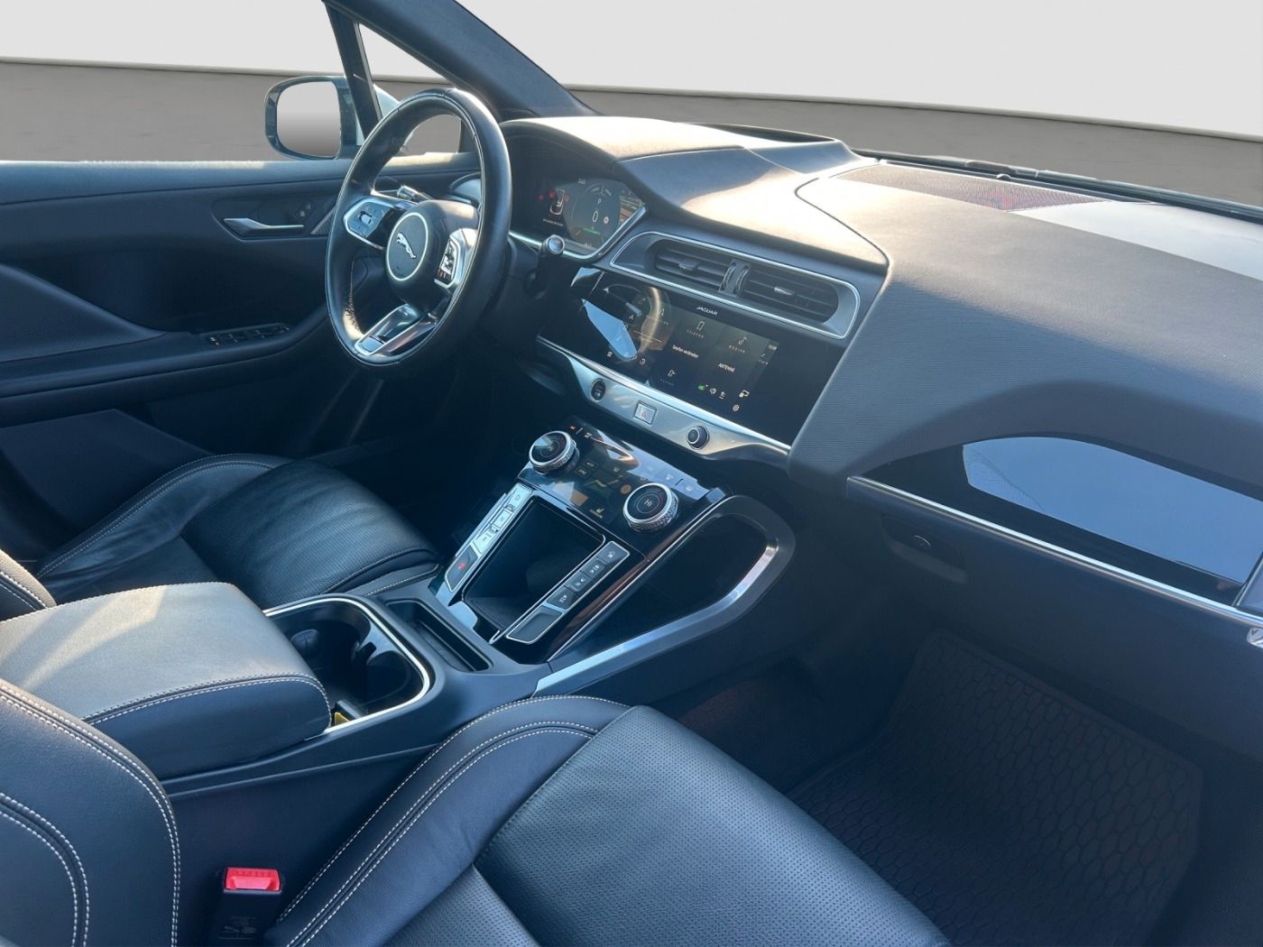 Jaguar I-PACE EV320 SE FLA HUD ParkAss. SpurW SpurH