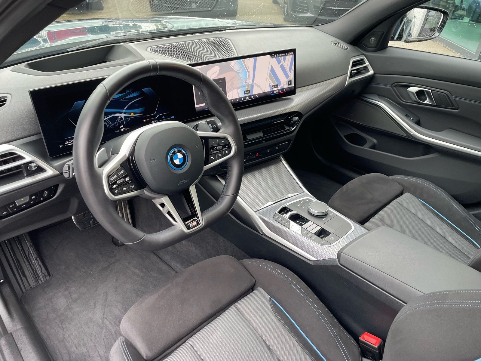 BMW 330e M Sport || ACC AHK HUD Pano 360°