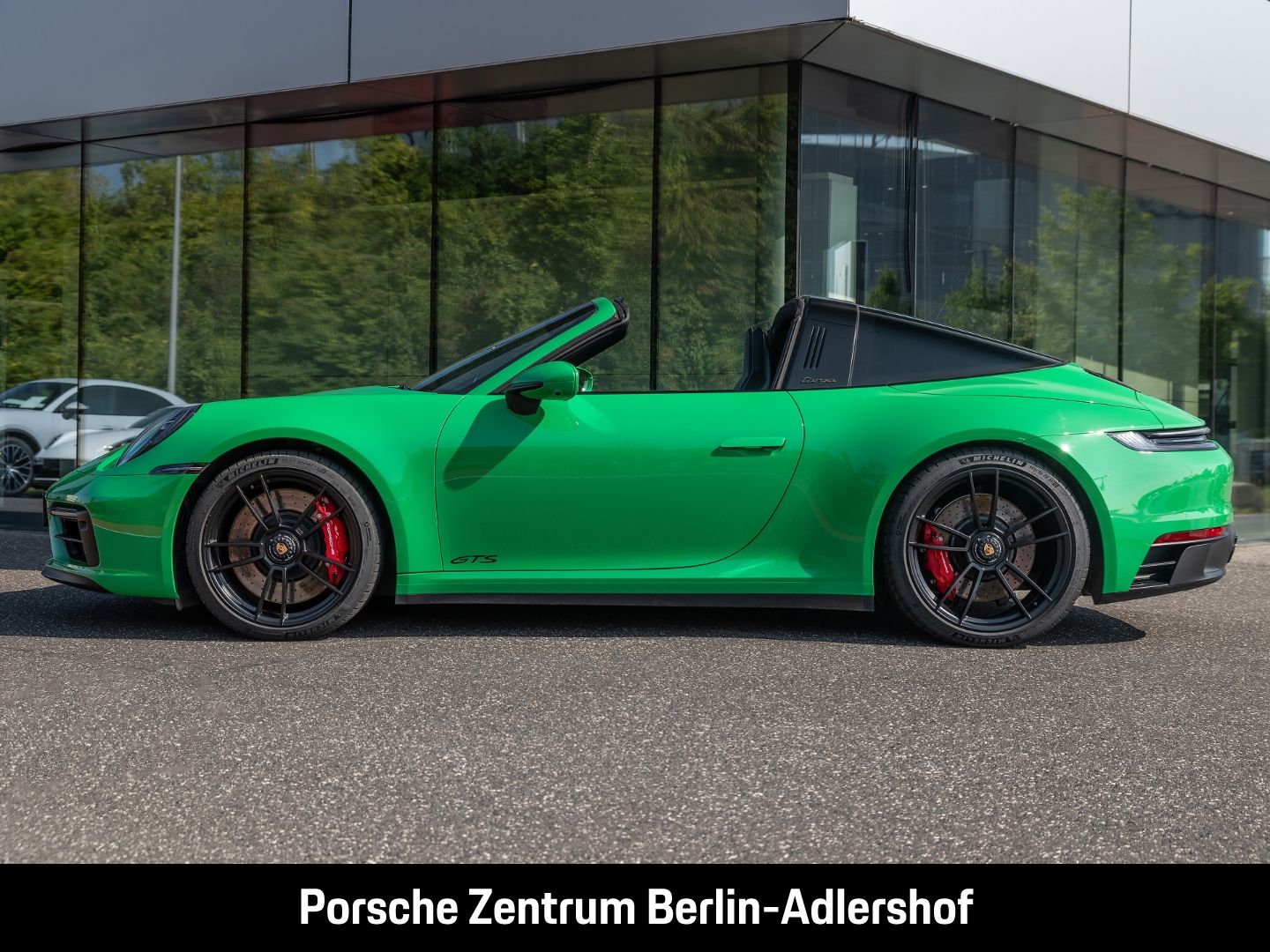 Porsche 992 911 Targa 4 GTS BOSE Sportabgasanlage LED