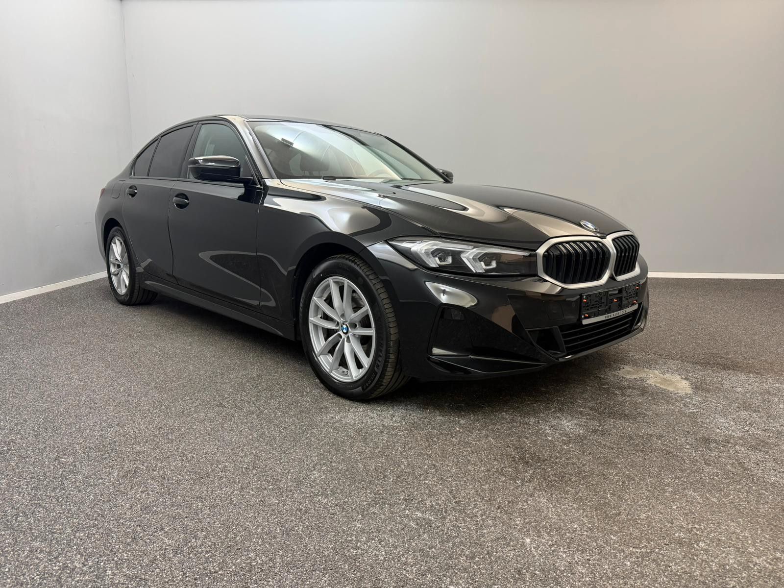 BMW 320 d xDrive Limo*1.HD*U-FREI*BMW-GARANTIE*