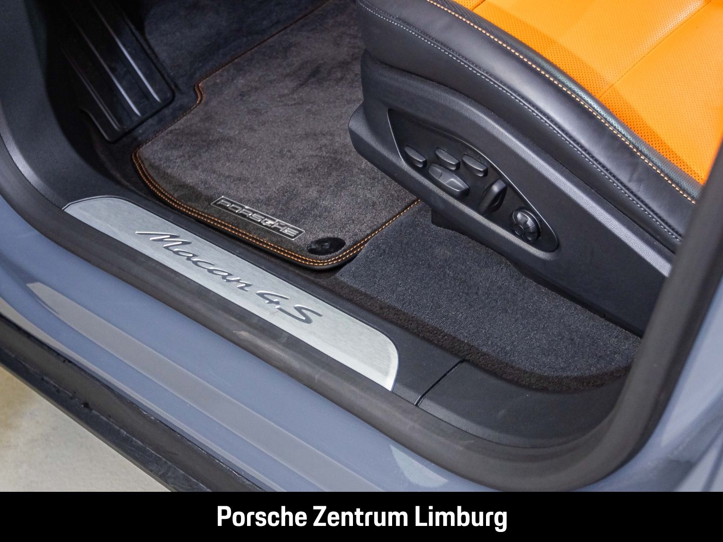 Porsche Macan 4S BOSE Luftfederung Panoramadach LED
