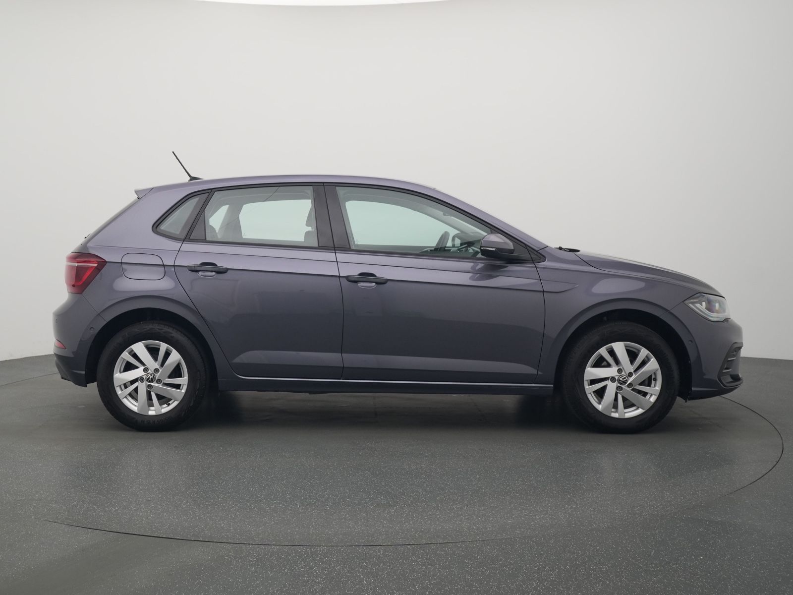 Volkswagen Polo Style DSG - Samsaru's Car Outlet