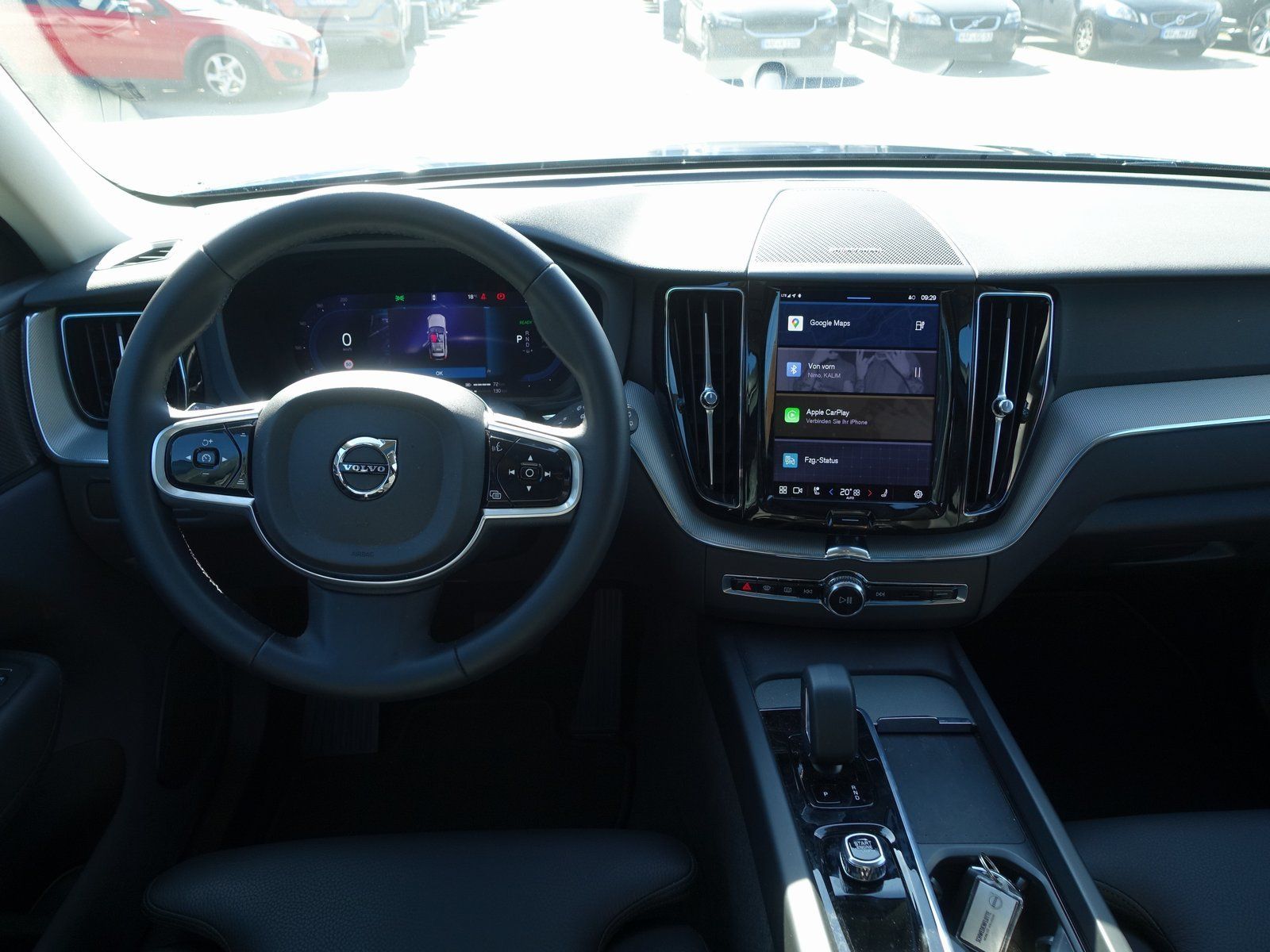 Volvo XC60 T6 AWD Plug-in Hybrid - Samsaru's Car Outlet