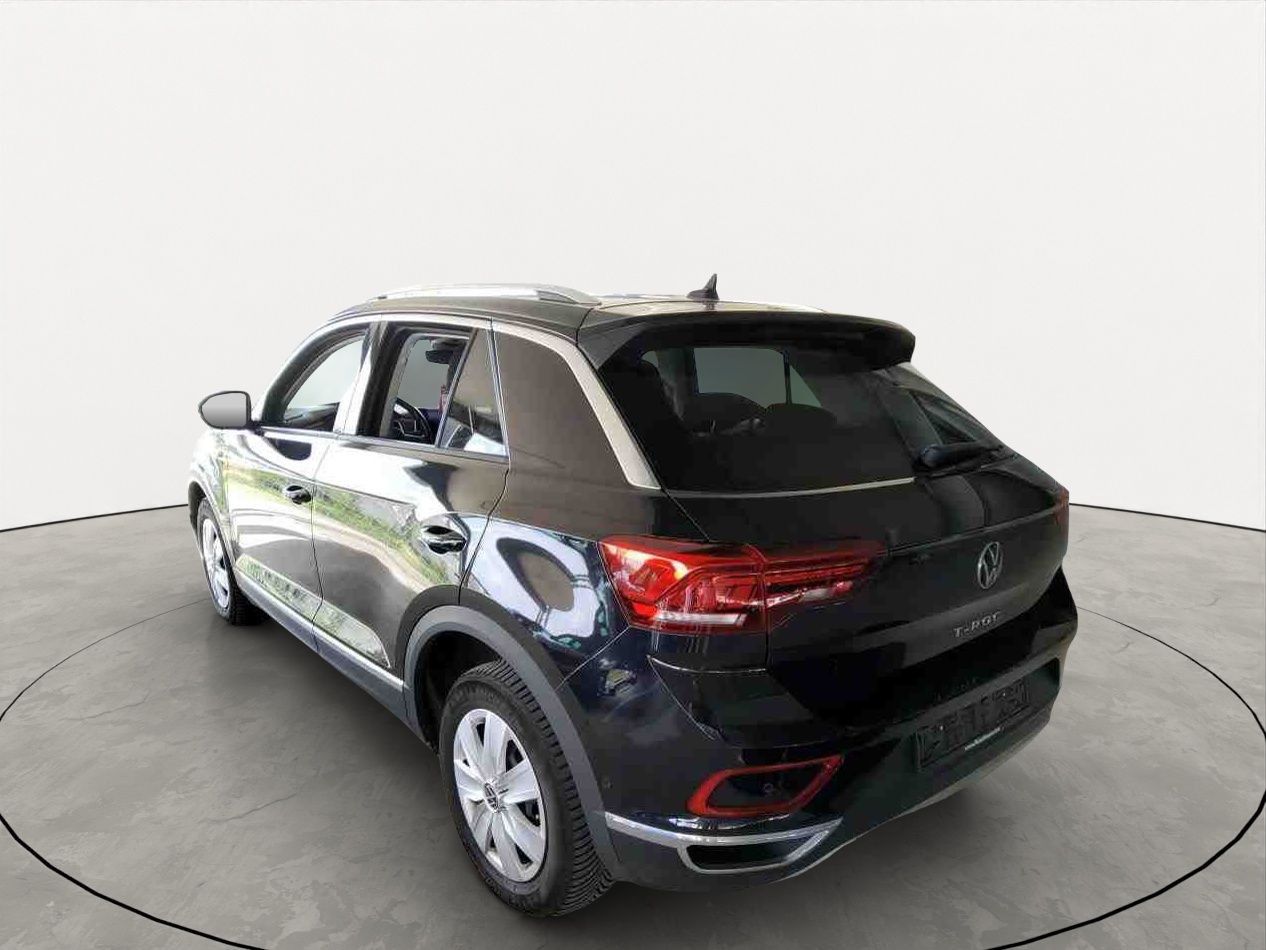 Volkswagen T-Roc 2.0 TDI Style - Samsaru's Car Outlet