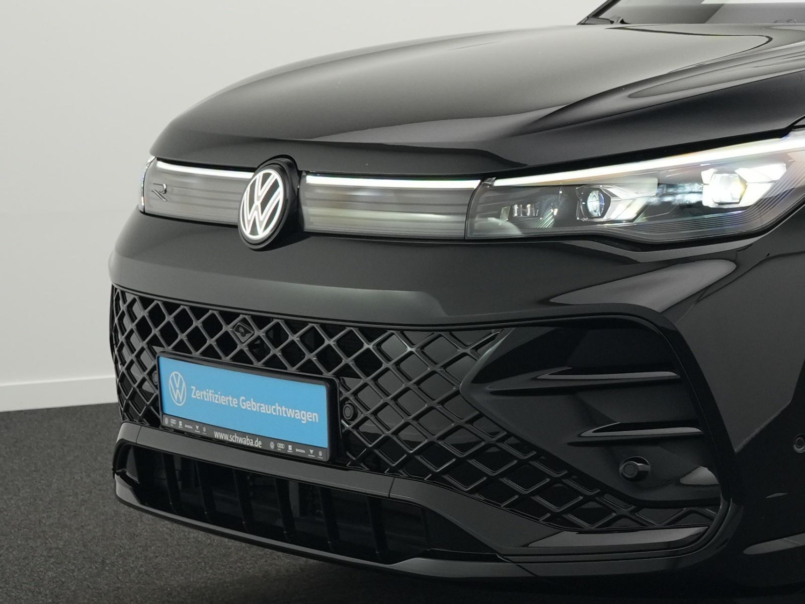 Volkswagen Tiguan R-Line 1.5 TSI eHybrid DSG AHK*R-KAM*NAV