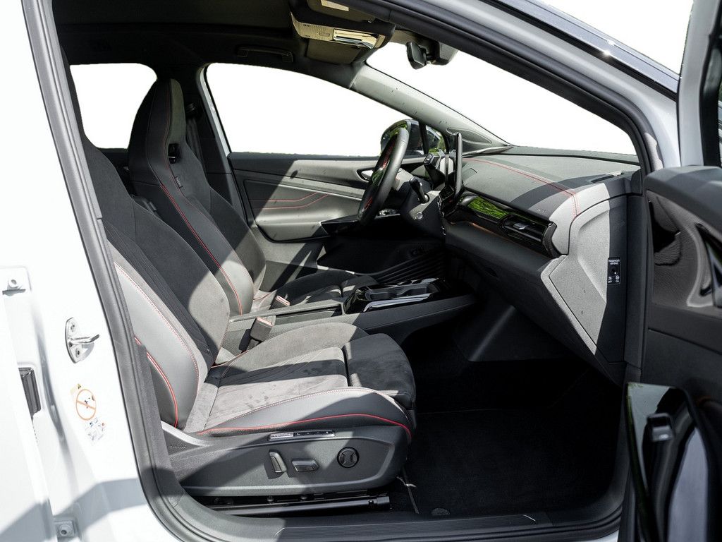 Volkswagen ID.4 GTX 4M AHK PANO KAM WAPU HUD