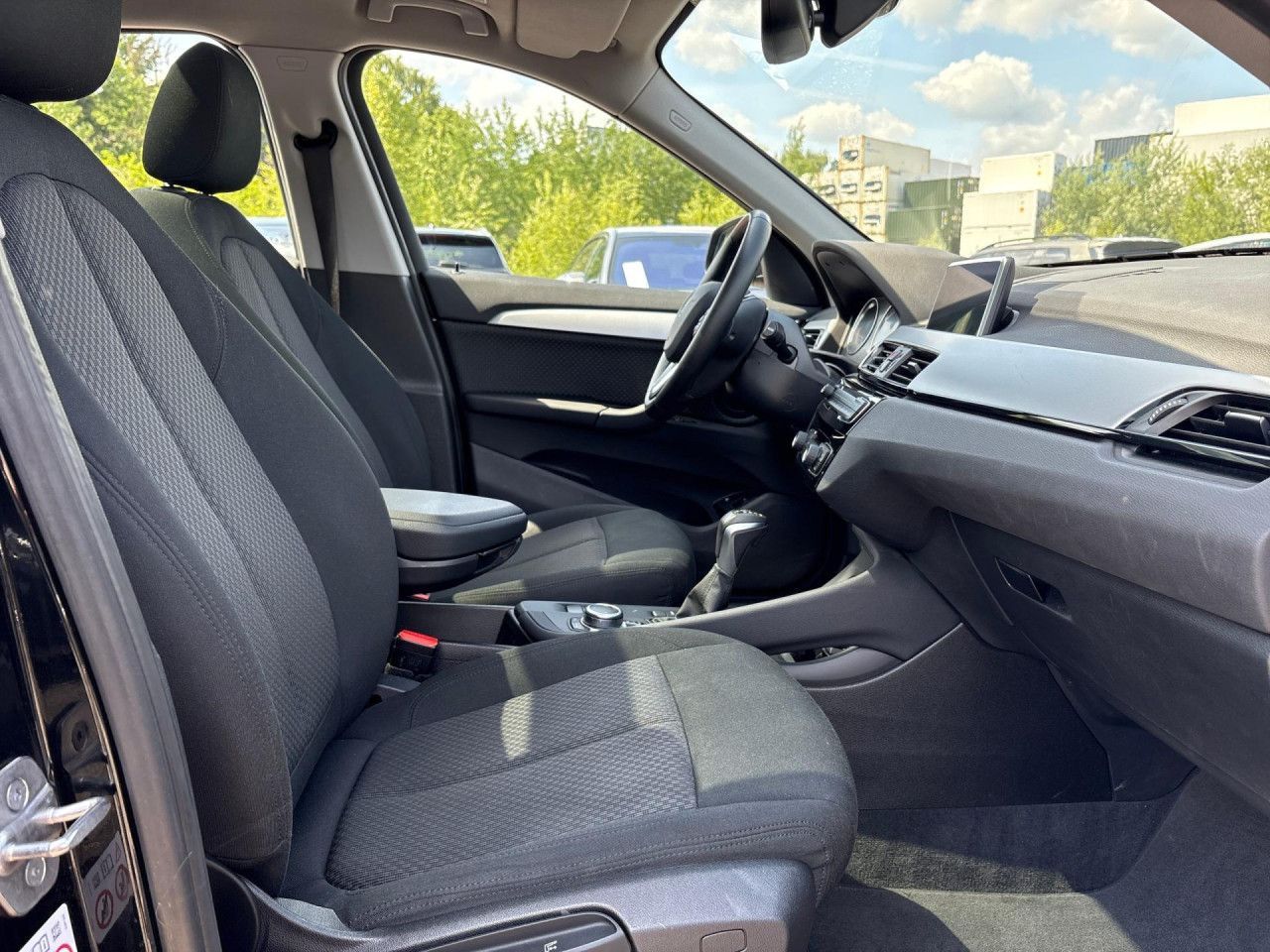 BMW X1 xDrive 25e - Samsaru's Car Outlet