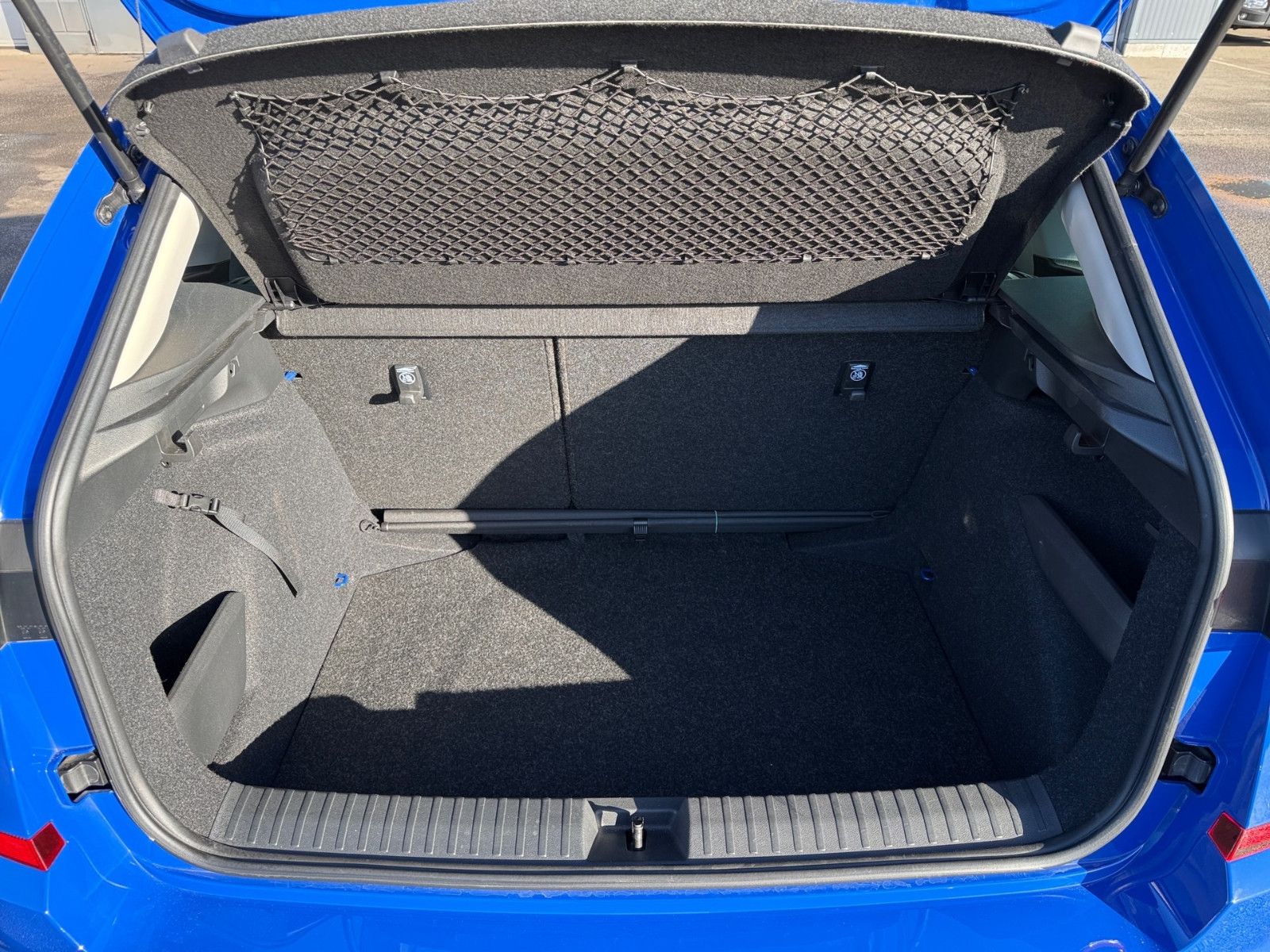 Skoda Kamiq 1.0 TSI Tour - Samsaru's Car Outlet