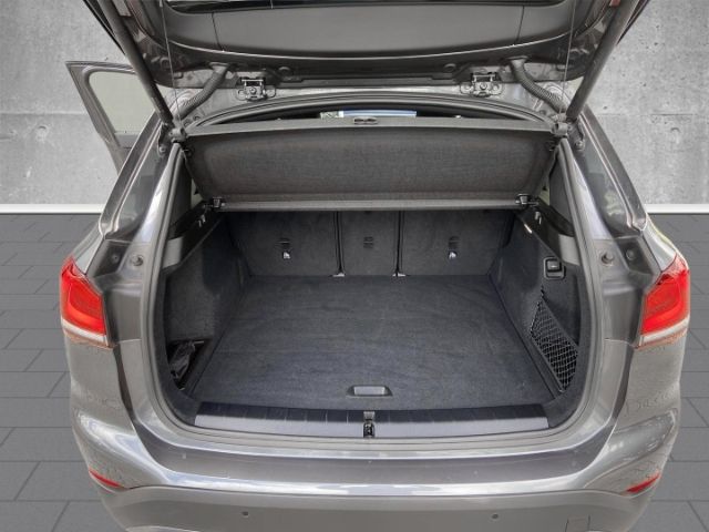 BMW X1 xDrive20d PA Sportsitze - Samsaru's Car Outlet