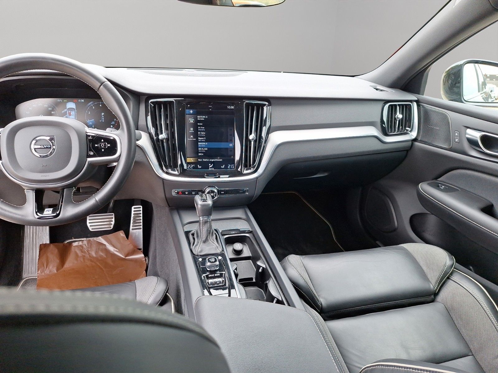 Volvo S60 Lim. R Design T5, Navi, RFK, PDC, Assist
