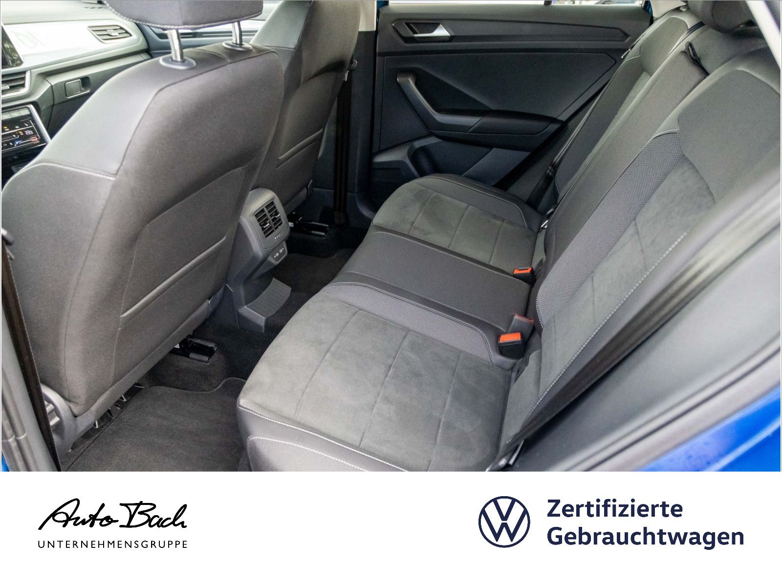 Volkswagen T-Roc 1.0 TSI Style - Samsaru's Car Outlet