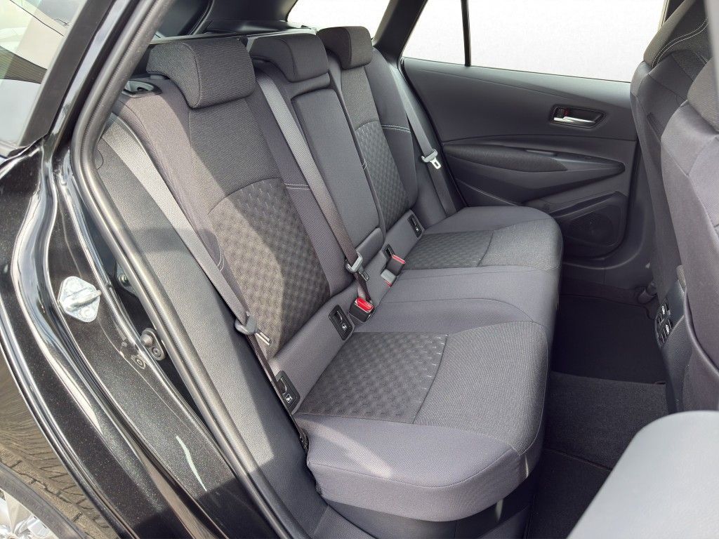Toyota Corolla Kombi 140PS Hybrid Edition *LED-Licht*