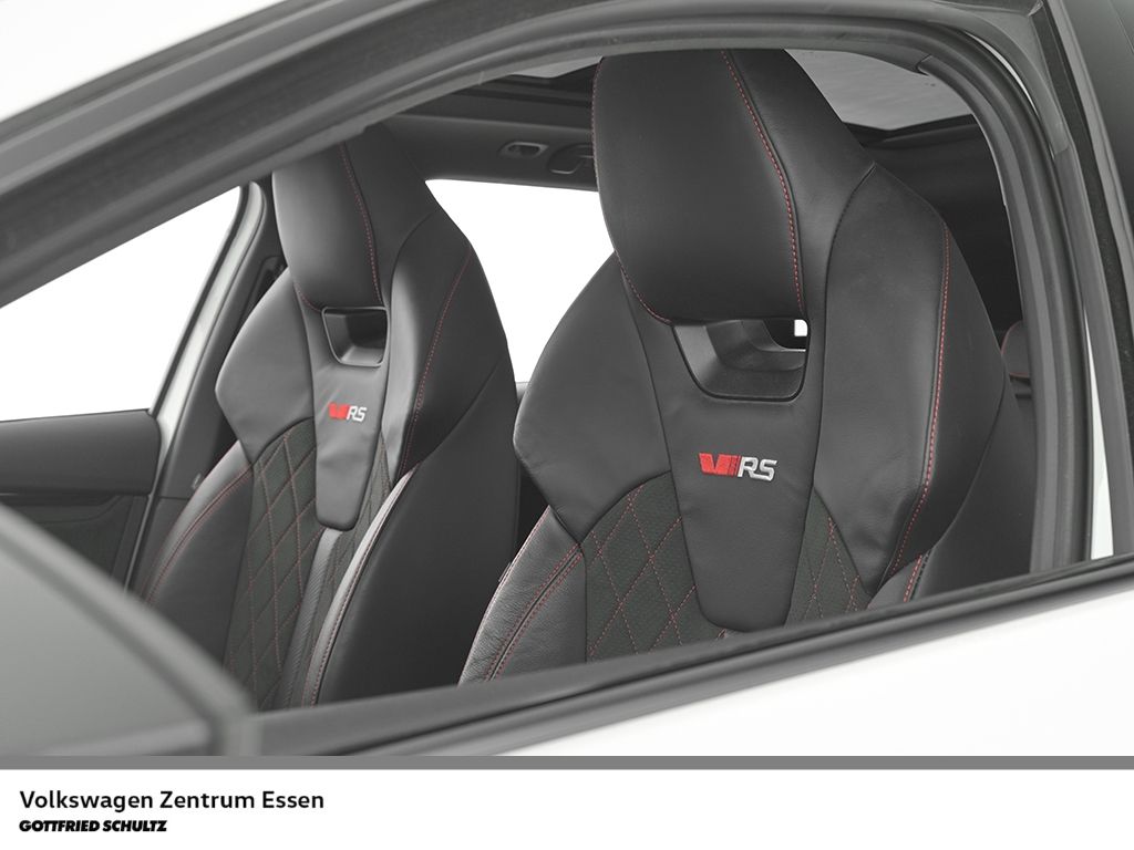 Skoda Octavia Combi RS iV Pano AHK Columbus Challenge