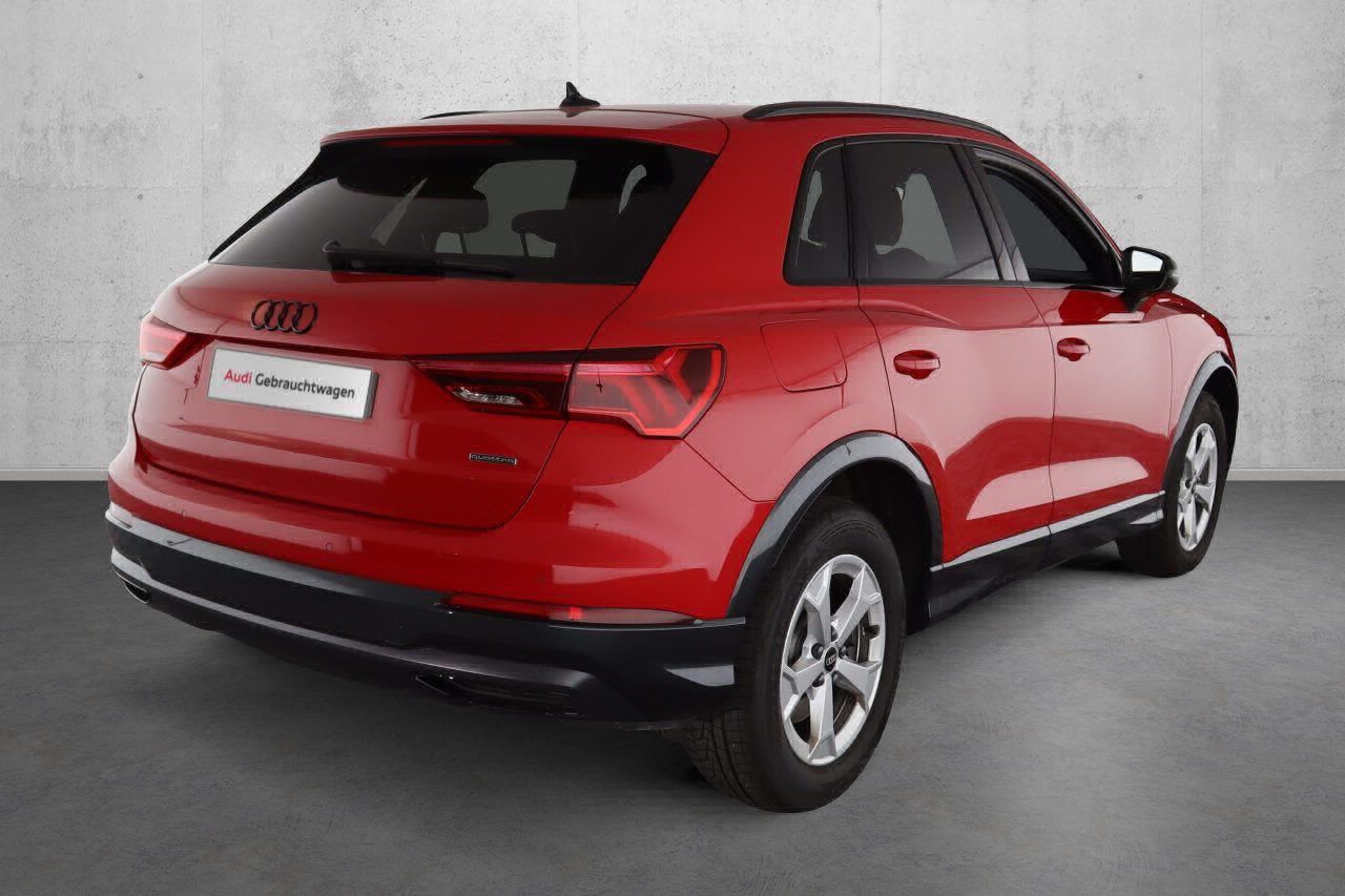 Audi Q3 40 TFSI quattro S tronic advanced - Samsaru's Car Outlet