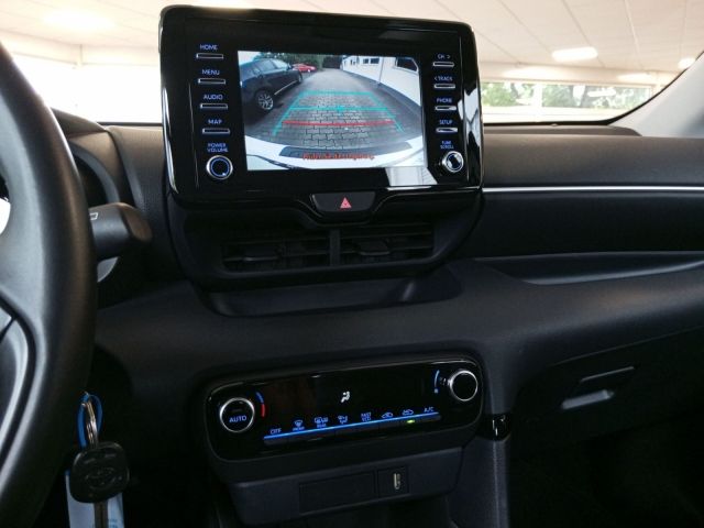 Toyota Yaris 1.5 Hybrid Team D *LED*PDC*KAMERA*