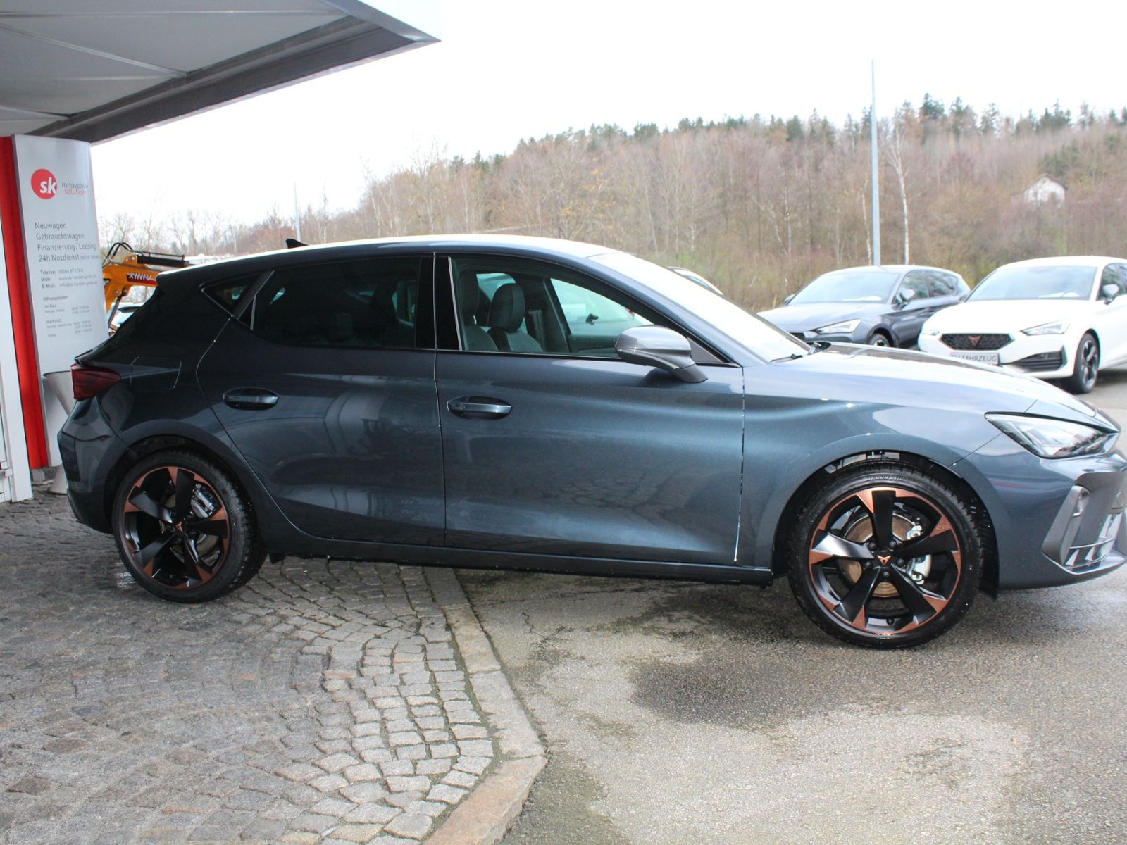 Cupra Leon 1.5 eTSI - Samsaru's Car Outlet