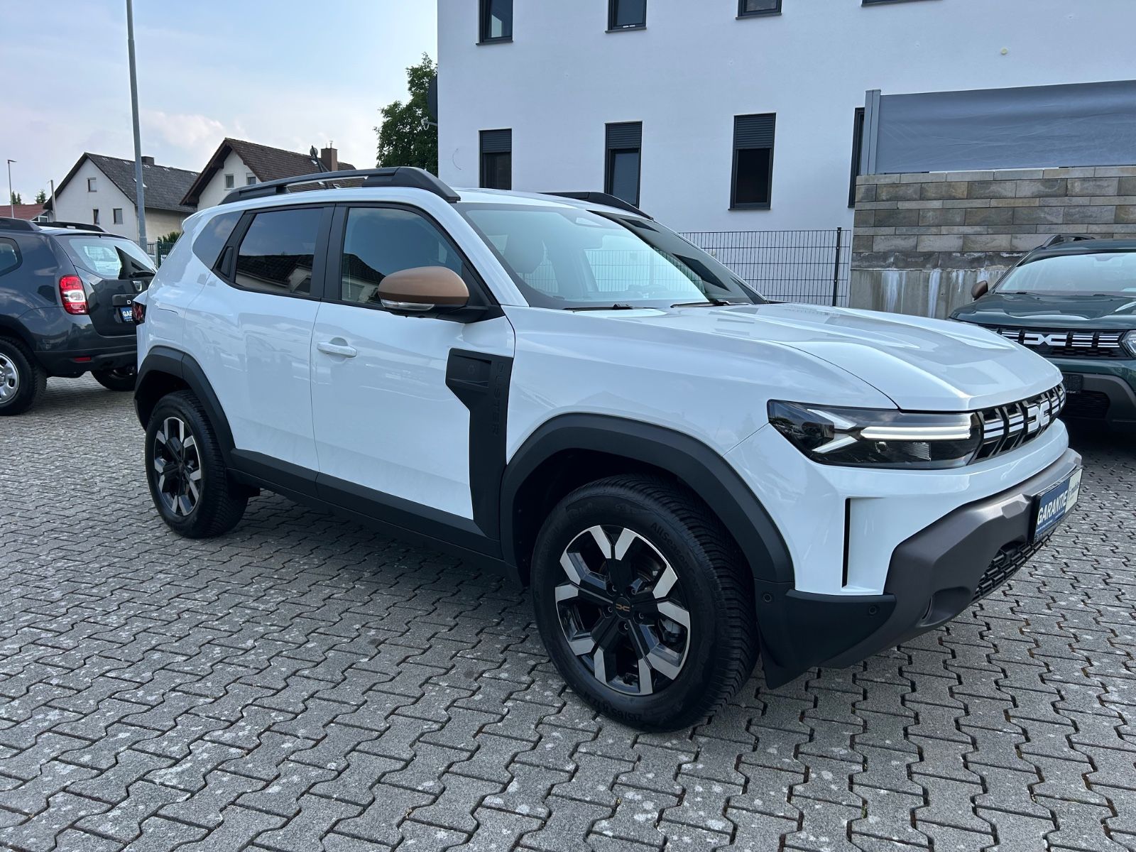 Dacia Duster III TCe 130 Extreme 4WD - Samsaru's Car Outlet