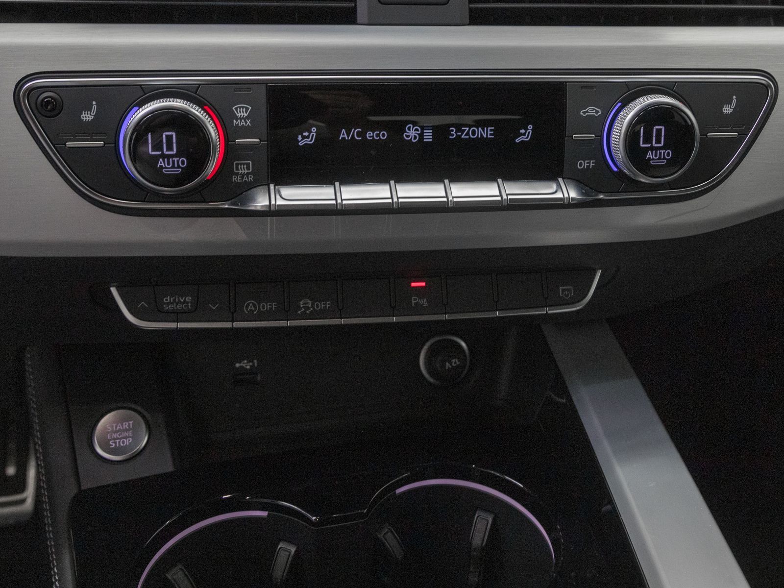 Audi A4 Avant 40 TFSI Q 2x S LINE MATRIX AHK LM19 KAM