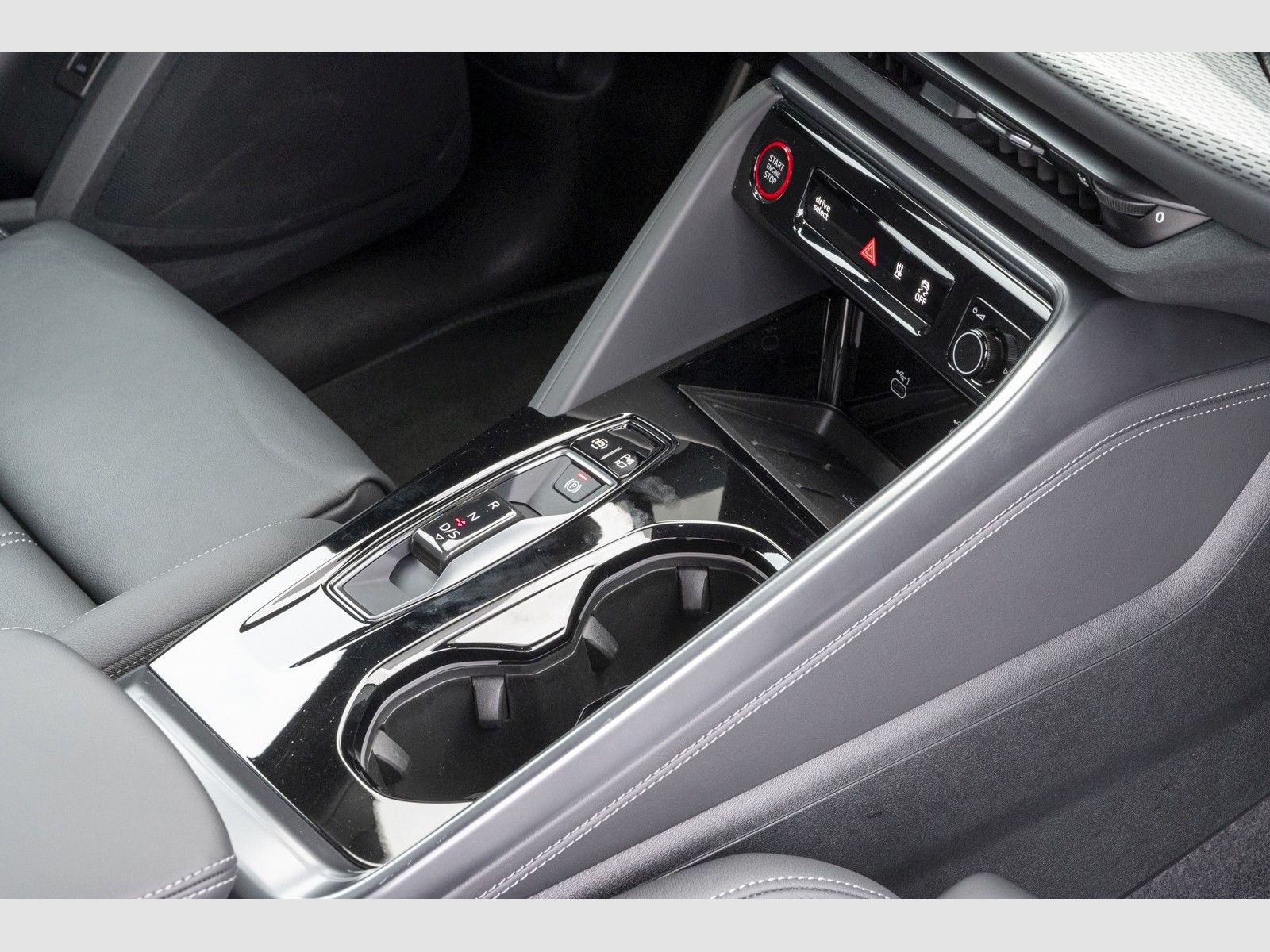 Audi Q5 Sportback 2.0 TDI quattro 150 kW S line B&O/S