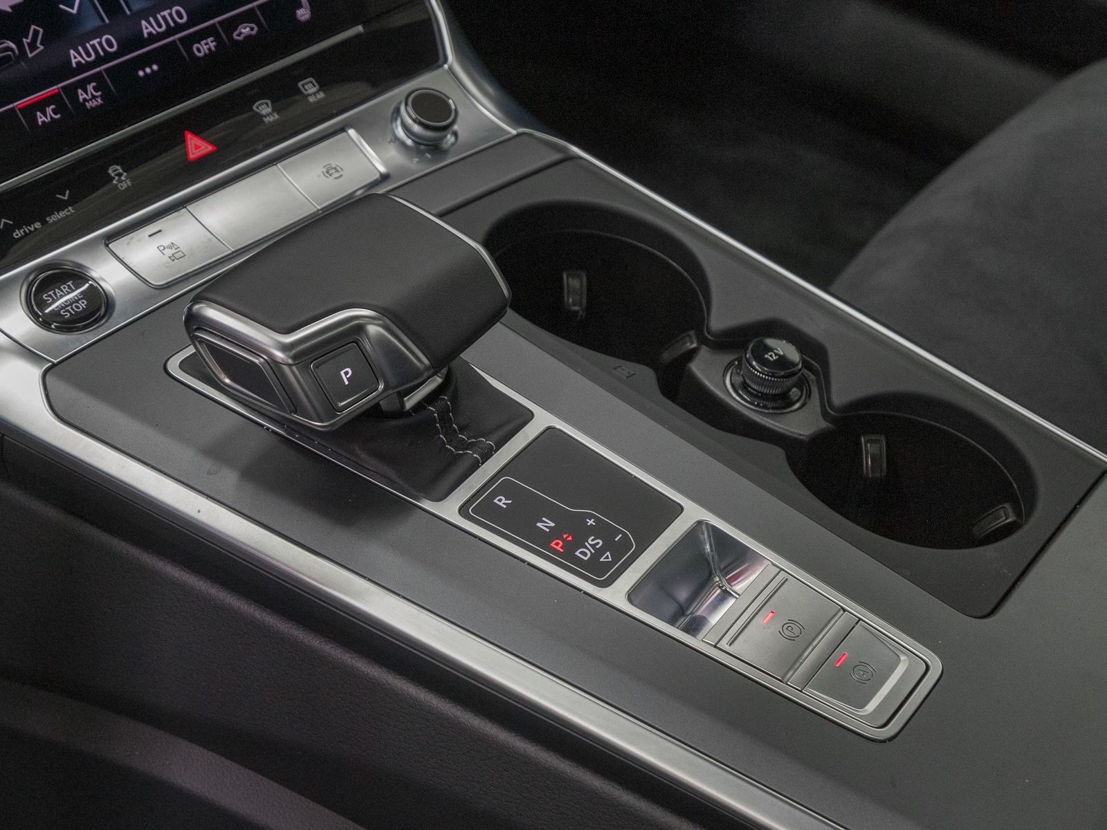Audi A6 Avant 40 TDI Q S LINE - Samsaru's Car Outlet