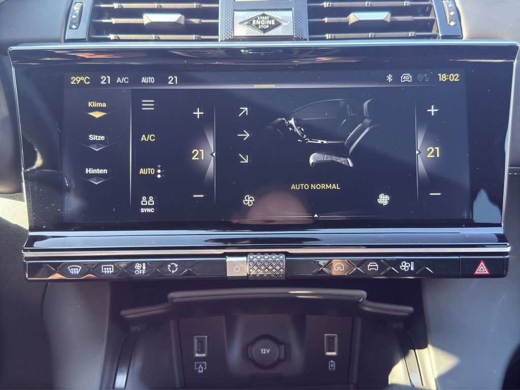 DS Automobiles DS 7 BlueHDI 130 Aut. OPERA LEDER Panoramadach
