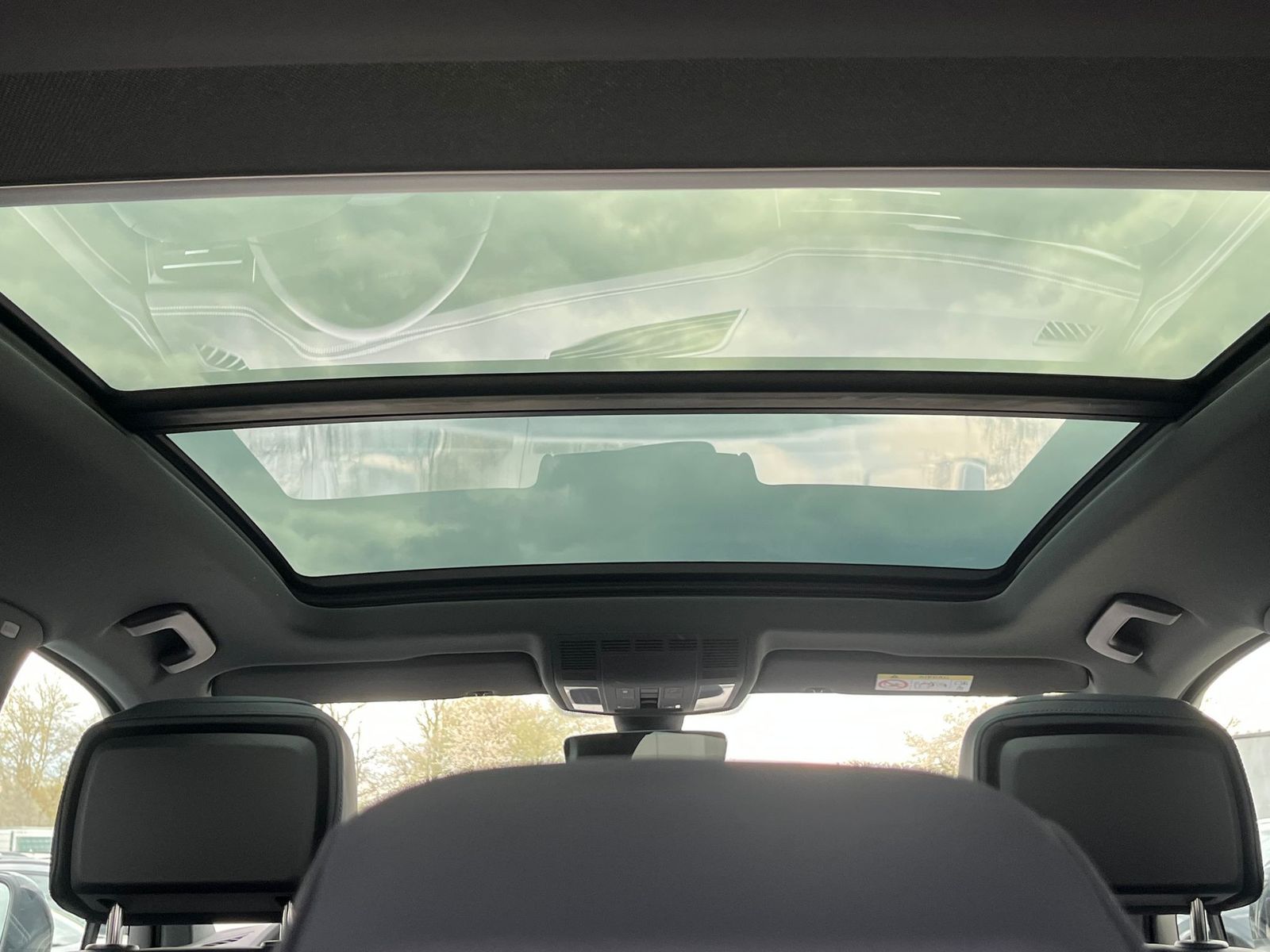 Volkswagen Touareg 3.0TDI 4M R-Line VOLL Black 22" UPE 114T