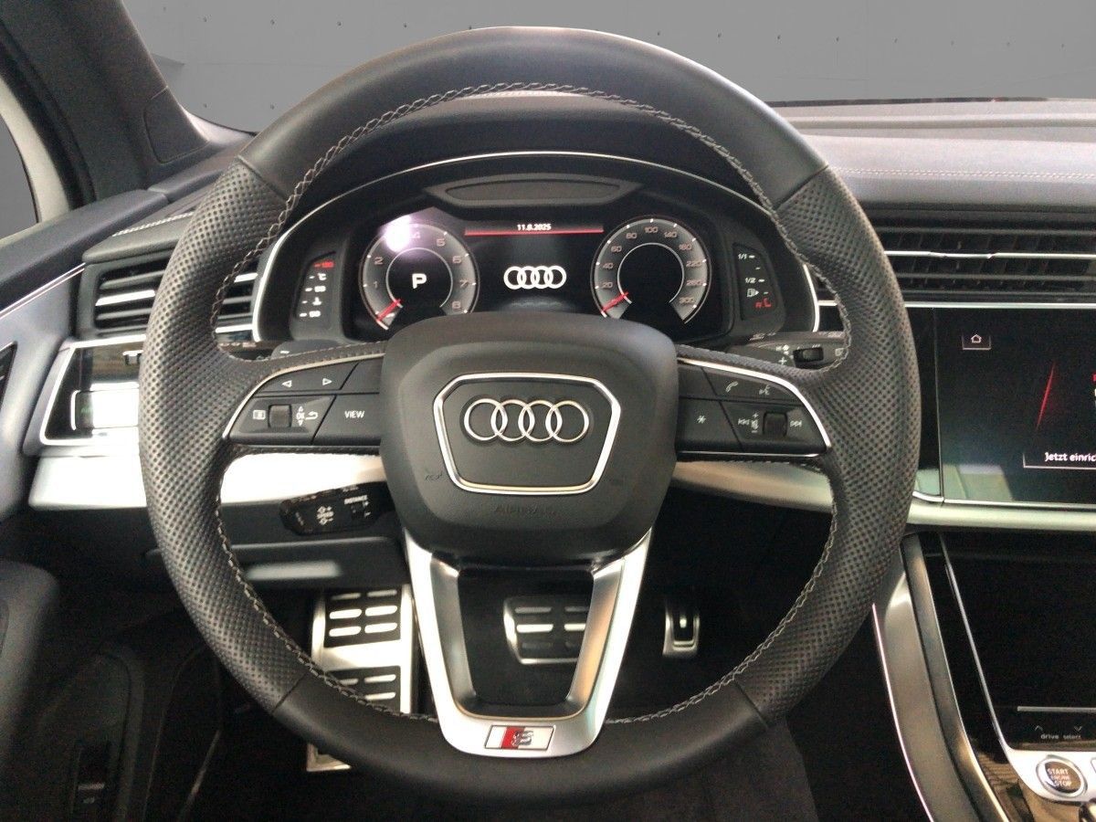 Audi Q7 S-Line 55TFSI qu 7SITZE AHK PANO STHZ 5J.GAR.