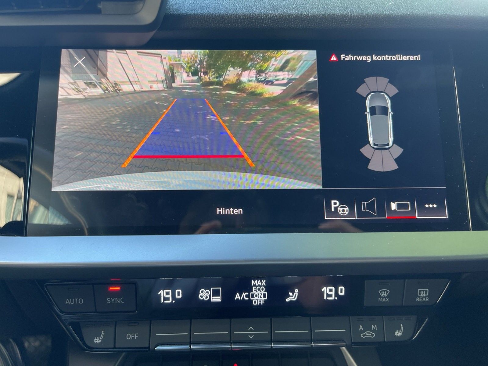 Audi A3 35 TFSI Sportback advanced S tronic Navi+SHZ+