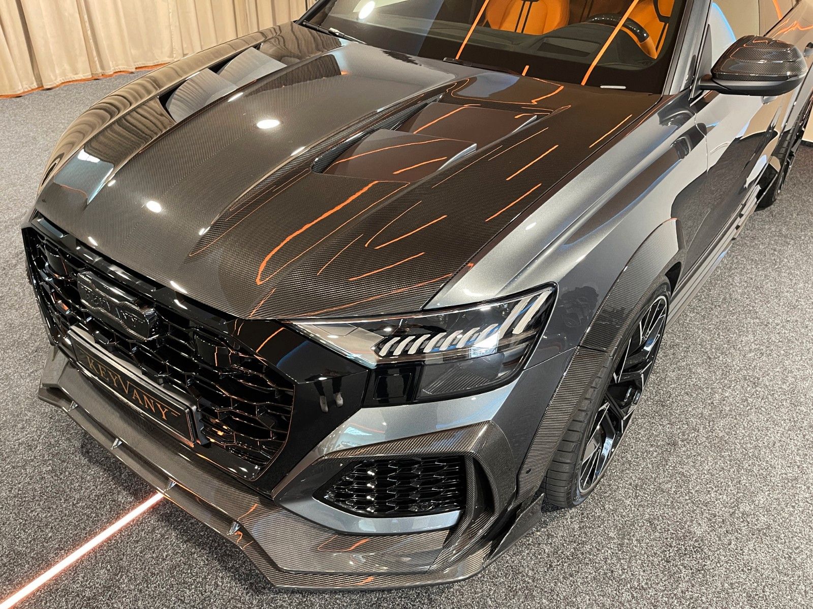 Audi RSQ8 KEYVANY CARBON/KERAMK/B&O/STAN.HZ/DYNMK.PLS