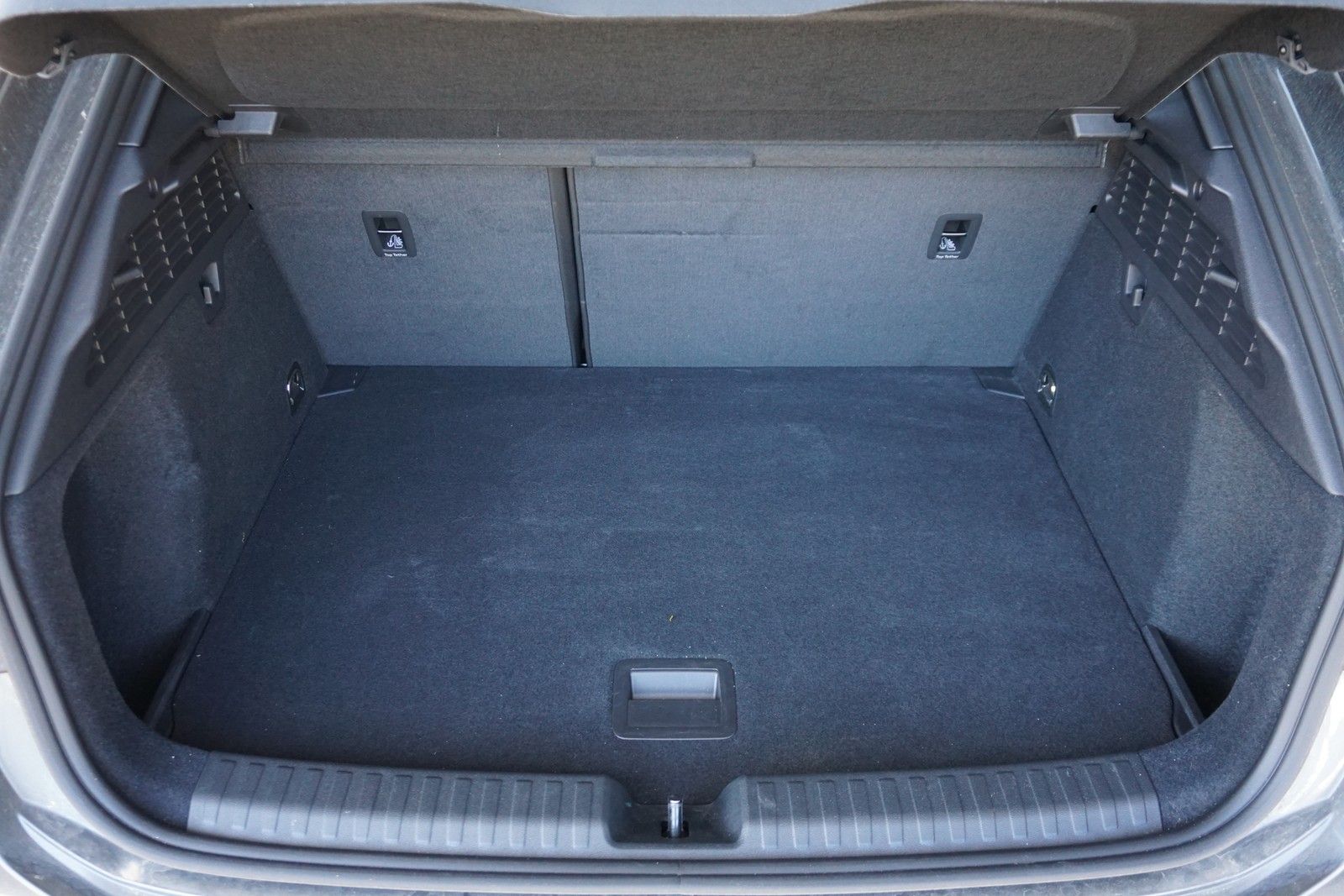 Audi A3 Sportback 35 TDI S line - Samsaru's Car Outlet