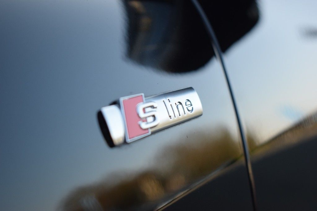 Audi Q5 TDI quattro *S-line*Pano*AHK*Matrix*360°