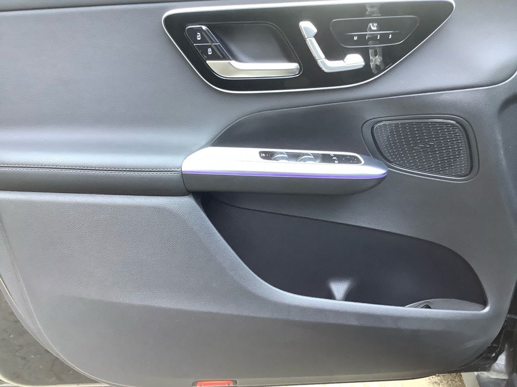 Mercedes-Benz GLC 220 d 4M AMG+KAM+LED+AMBI+TOTW+DIST+PANO+AHK