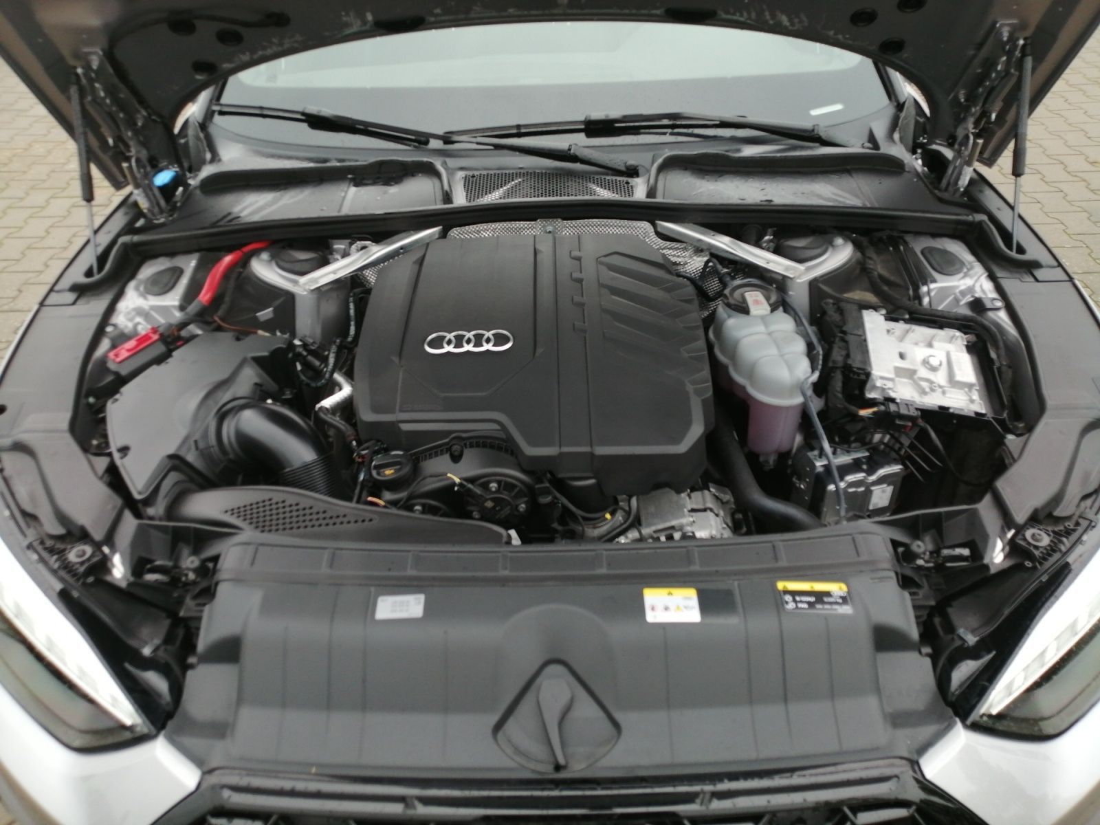 Audi A5 Sportback S-Line 45TFSI qu GT-Silber Porsche