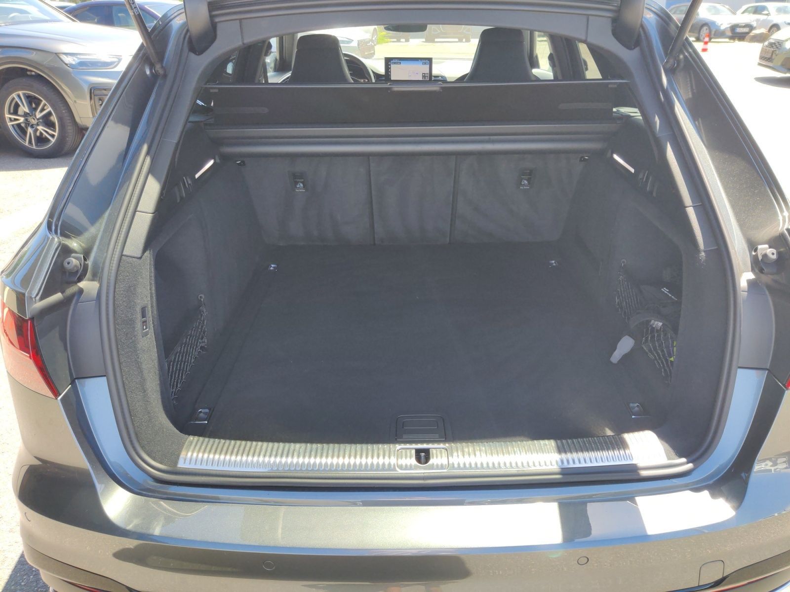 Audi A4 Avant 40 TDI q. S-Tronic S-Line 2x, Matrix, A