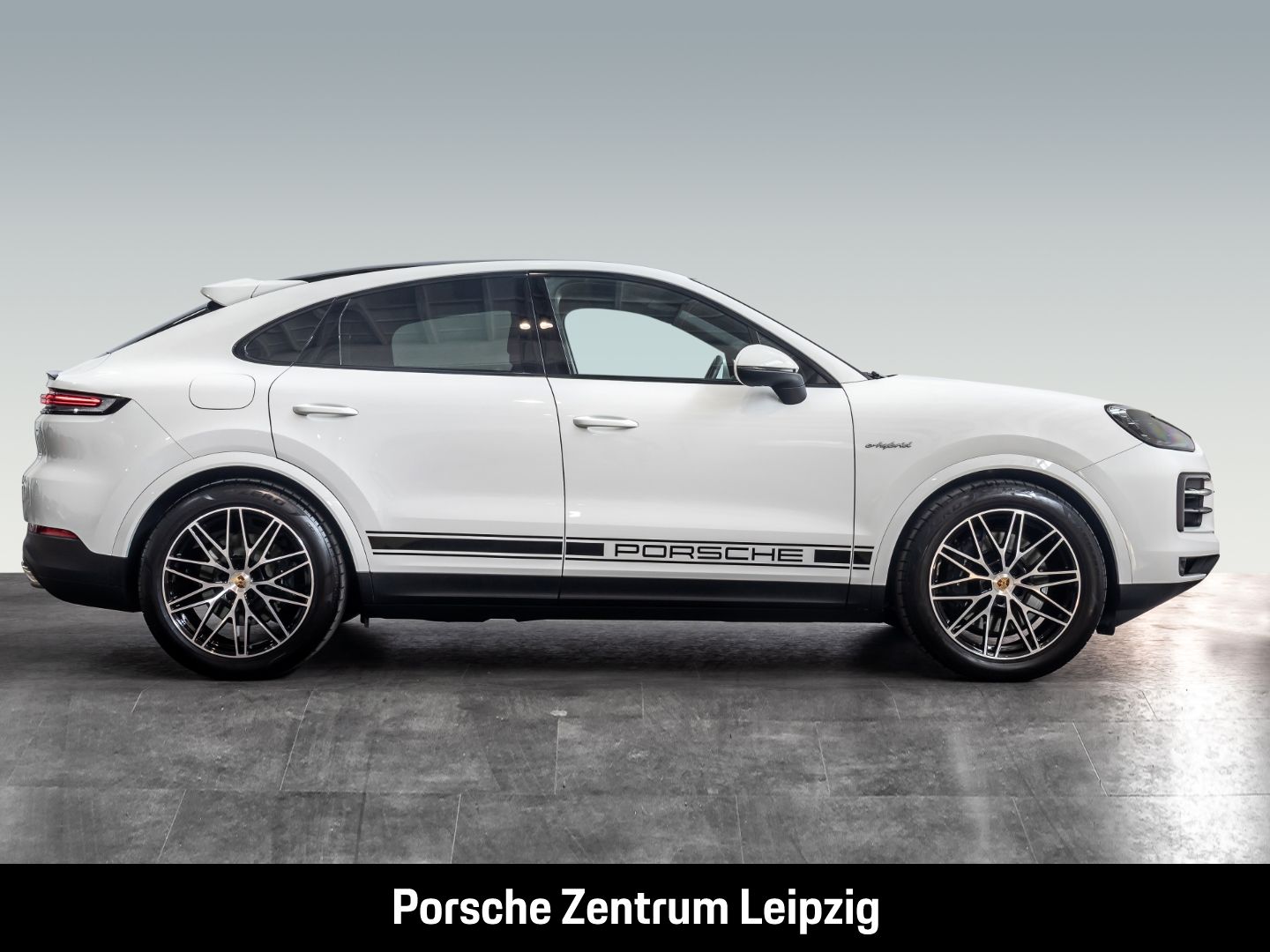 Porsche Cayenne E-Hybrid Coupe Luft Bose InnoDrive 21Zol