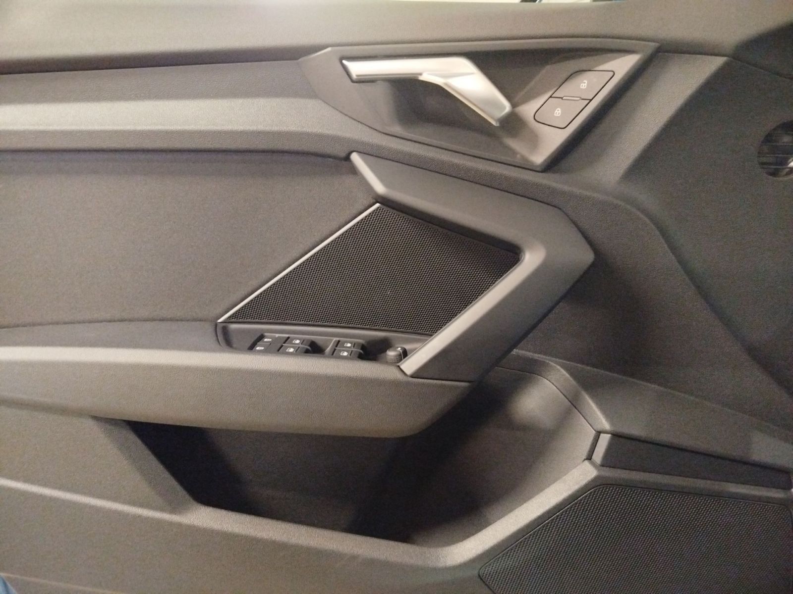 Audi A3 Sportback 35 TFSI S tronic - Samsaru's Car Outlet