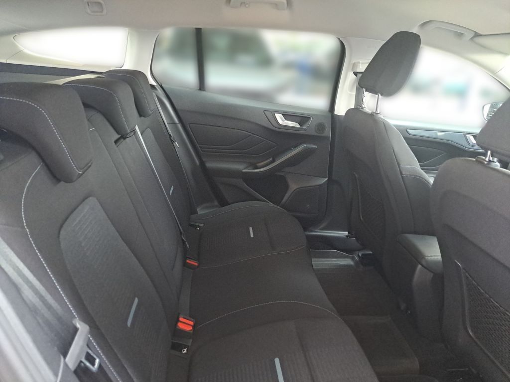 Ford Focus Turnier 1.5 EcoBlue Aut. ACTIVE X - Samsaru's Car Outlet