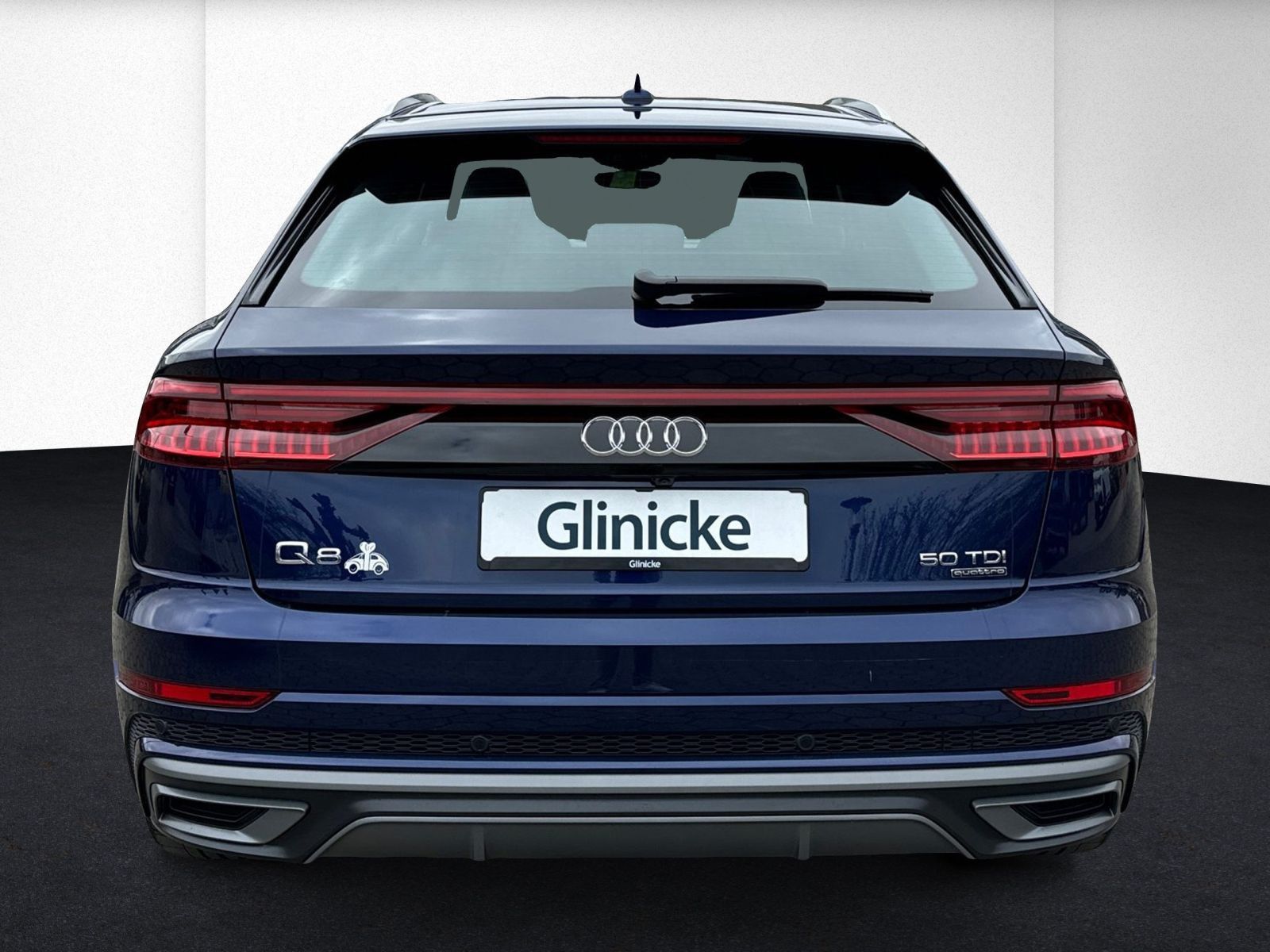 Audi Q8 50 TDI S-line quattro - Samsaru's Car Outlet