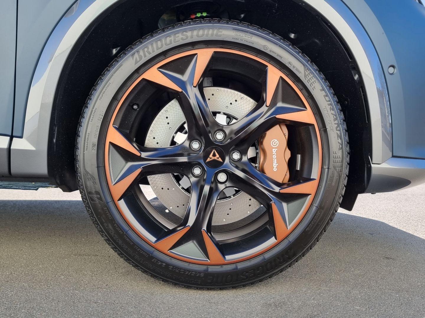 Cupra Formentor 2.0 TSI DSG 4Drive VZ ACC DCC Pano AHK