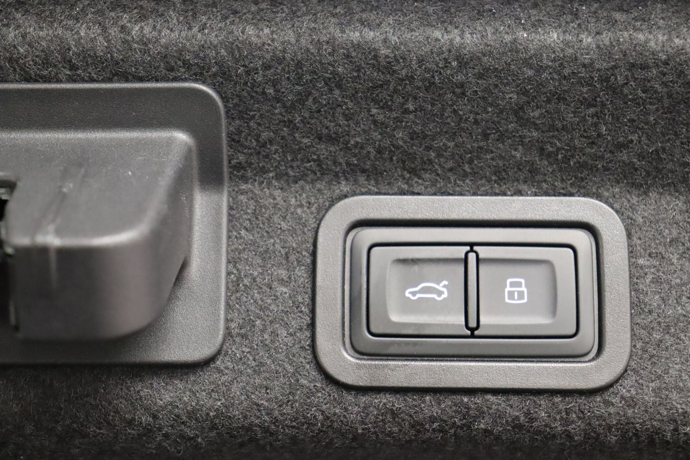 Audi A6 50 TFSI e quattro S tronic - Samsaru's Car Outlet