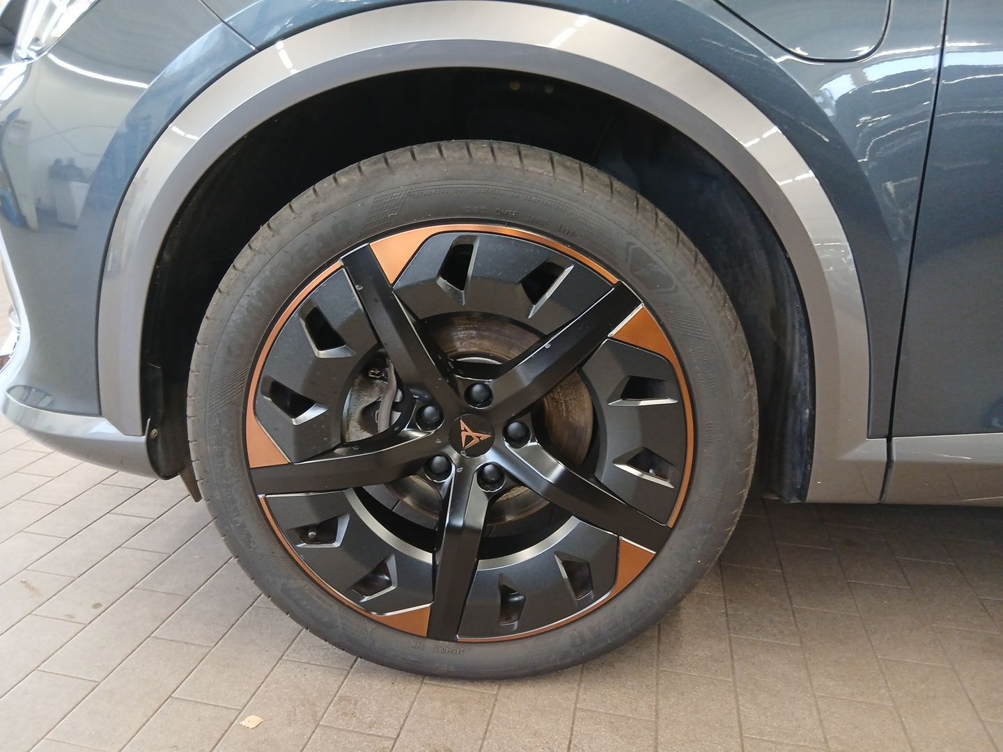 Cupra Formentor 1.4 e-Hybrid DSG *AHK*ACC*R-CAM*SHZ*