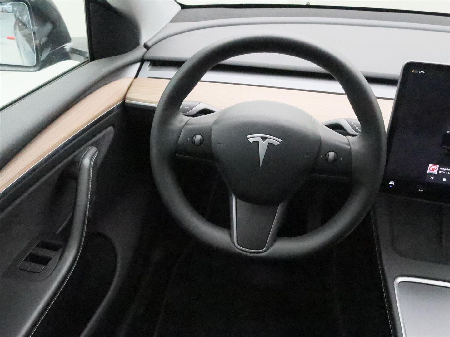 Tesla Model Y Long Range AWD 75kWh 351pk AMD RYZEN HW4