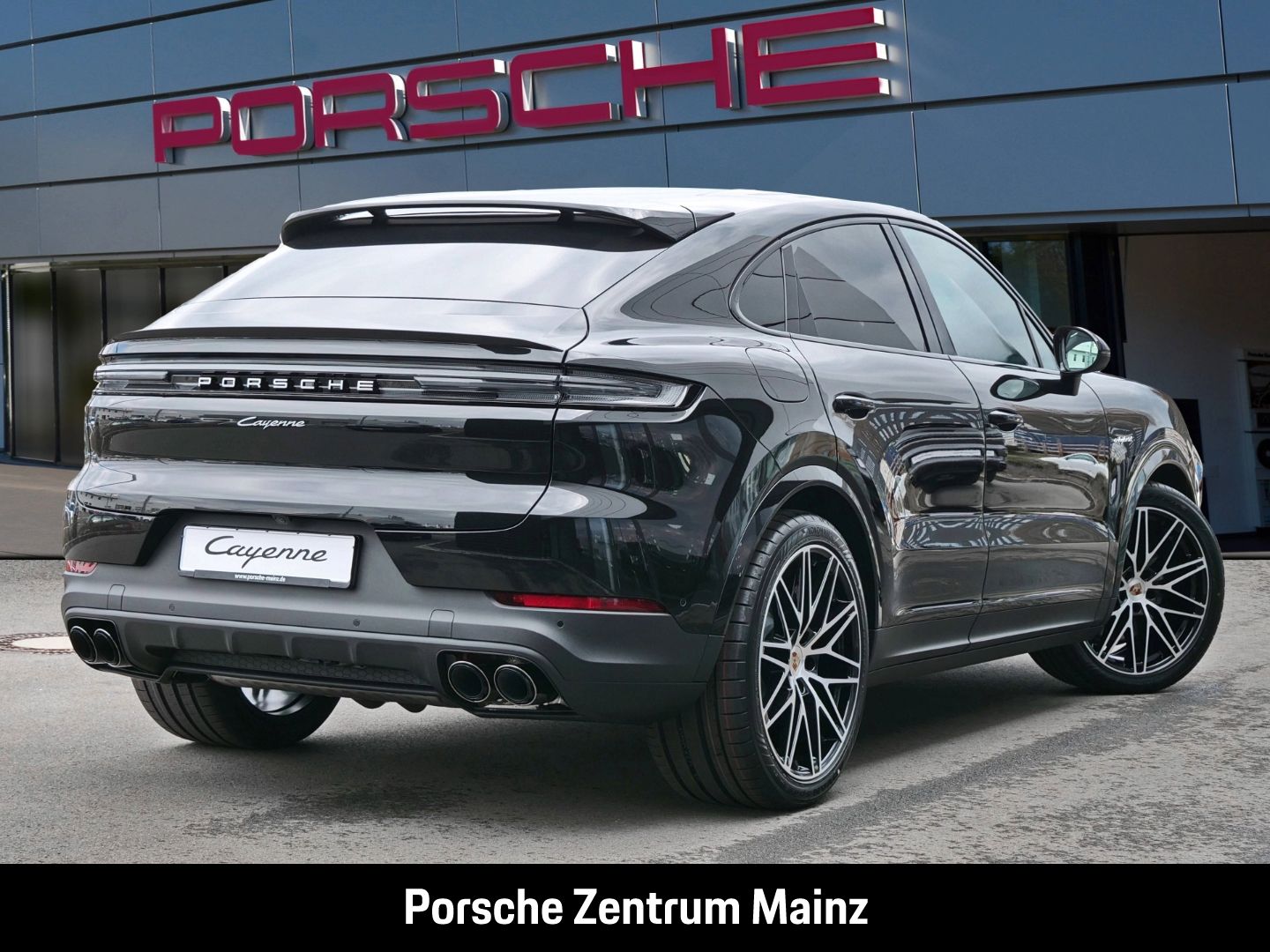 Porsche Cayenne E-Hybrid Coupe InnoDrive,HUD,HA-Lenkung,