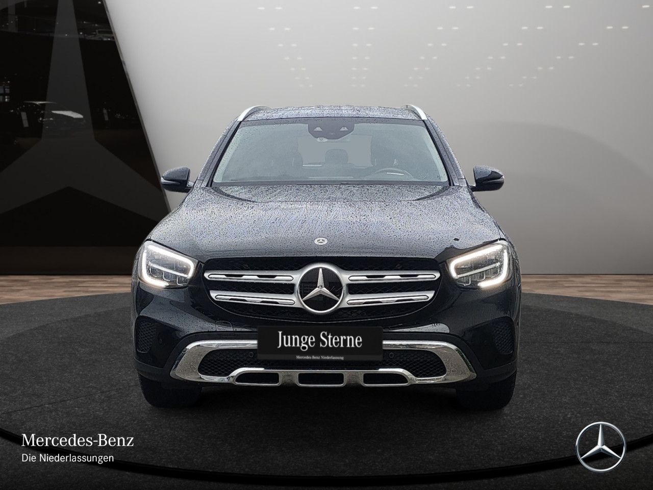Mercedes-Benz GLC 200 4M - Samsaru's Car Outlet